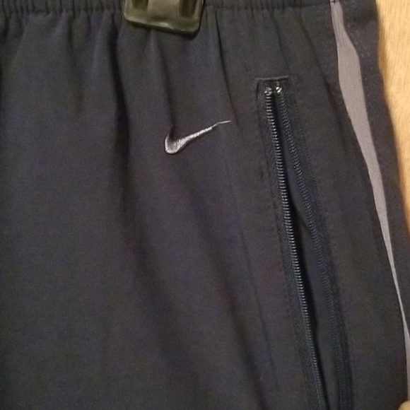 Mens Nike Dri Fit Track Pants Size XL - Picture 2 of 5